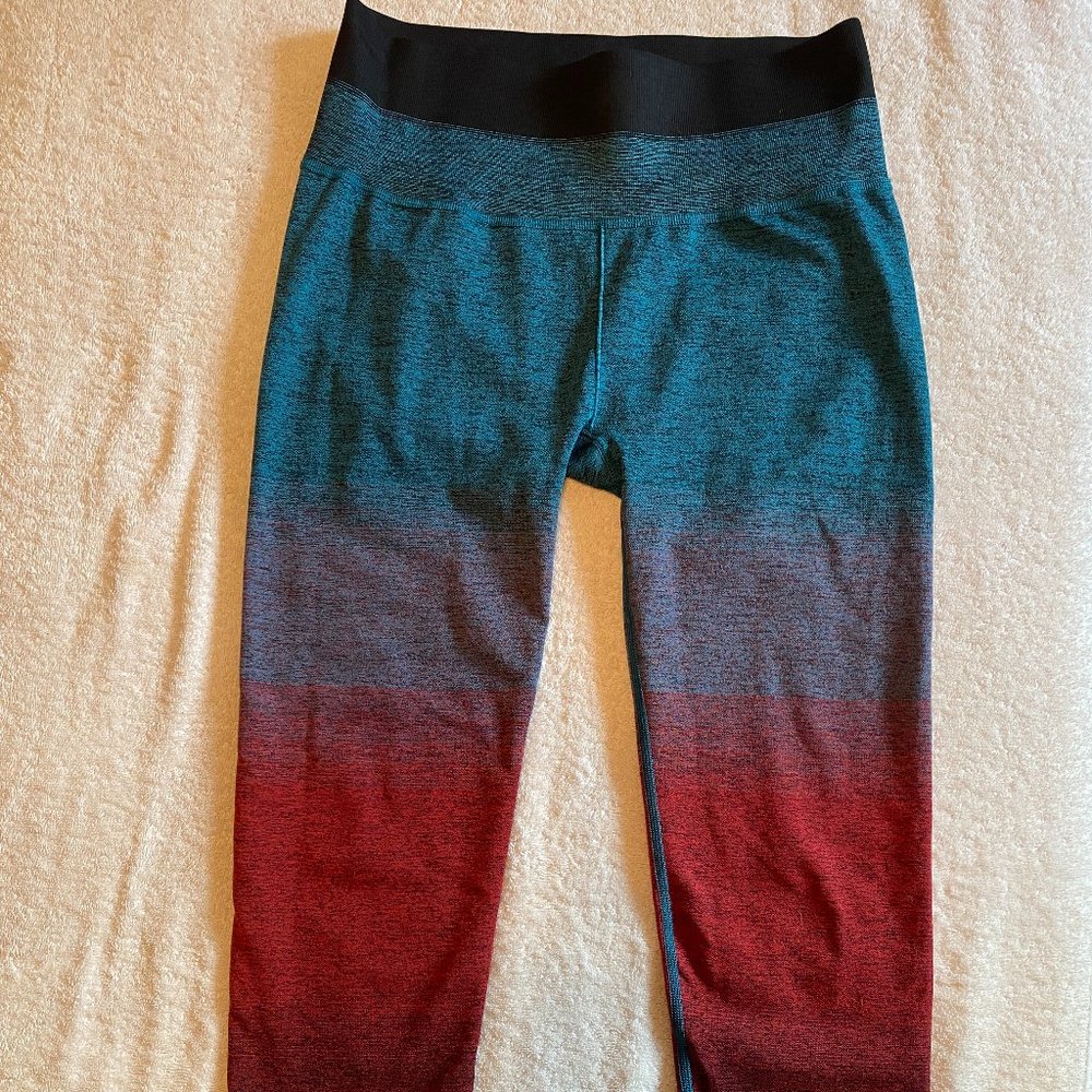 Athleta Relay Capri Size Medium